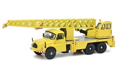 TATRA T138 JEŘÁB YELLOW