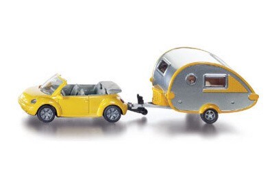 VOLKSWAGEN NEW BEETLE S OBYTNÝM PŘÍVĚSEM