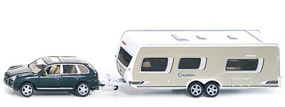 PORSCHE CAYENNE S CARAVANEM A PŘÍSLUŠENSTVÍM