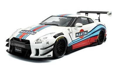 Nissan GT-R (R35) W/ Liberty Walk Body Kit 2.0 M 2024