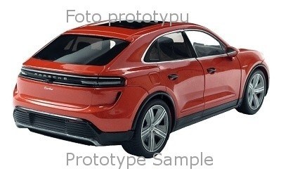 PORSCHE MACAN T PAPAYA METALLIC 2024
