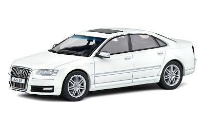 AUDI S8 D3 WHITE 2010