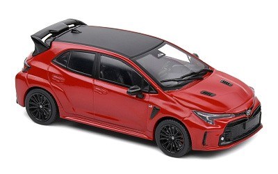 TOYOTA COROLLA GR CIRCUIT EDITION SUPERSONIC RED METAL 2023 