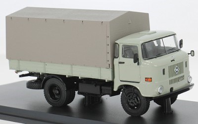 IFA W50 L valník s plachtou