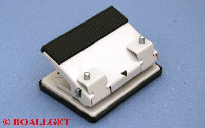 Kancelářský děrovač 640 bez dorazu