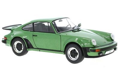 PORSCHE 911 930 TURBO 1974 GREEN