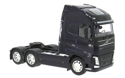 VOLVO FH 6x4 modrá