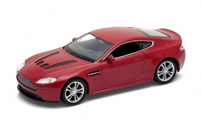 ASTON MARTIN V12 VANTAGE RED