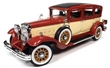 PEERLESS MASTER 8 SEDAN 1931 MAOON / CREAM