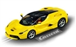 AUTO NA AUTODRÁHU CARRERA DIGITAL 132 30681 LA FERRARI YELLOW