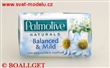 Palmolive  Balanced & Mild with Chamomile & Vitamin E toaletní mýdlo 90 g