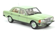 MERCEDES-BENZ 200 1982 GREEN